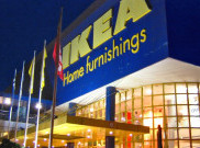 Inggris Tembus Semifinal, Fans Rusuh Loncat-loncatan di Toko IKEA