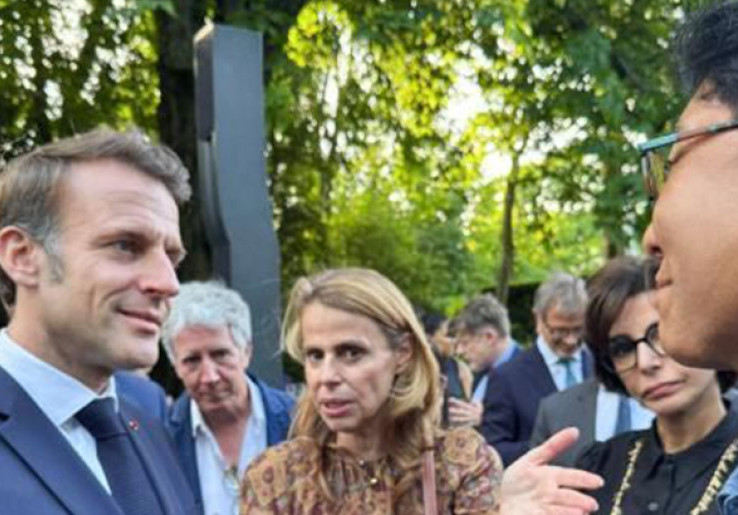 PM Prancis Mundur, Oposisi Desak Presiden Macron Bubarkan Parlemen