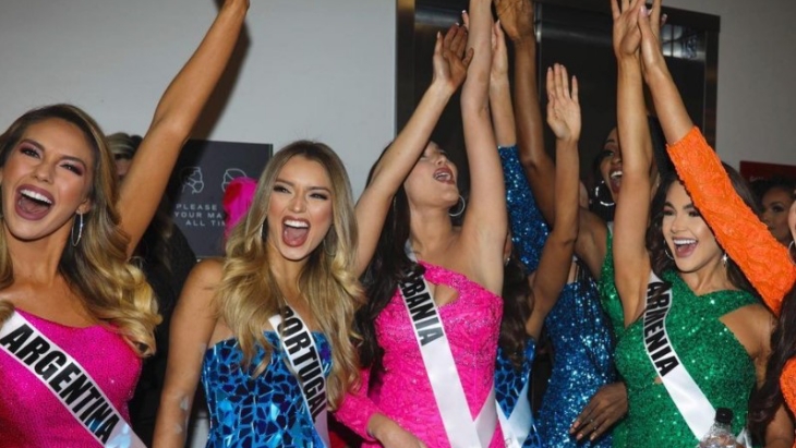 Miss Universe 2020 Digelar Berbeda di Tengah Pandemi