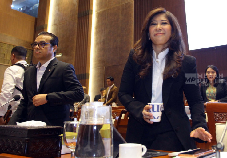 DPR Minta Seluruh PSE Segera Daftar ke Komdigi, Dukung Sanksi bagi yang Membandel