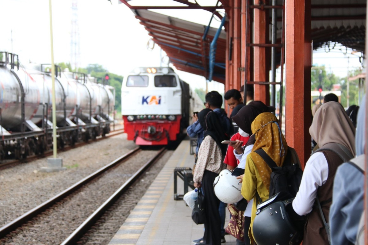 4 Kereta Api Daop 7 Madiun Berlakukan Tarif Promo 12.12