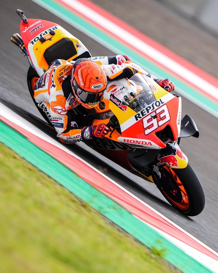 Pawang Hujan hingga Marc Marquez Absen, Momen Menarik di MotoGP Mandalika 2022
