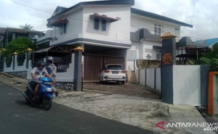  KPK Geledah Rumah Bupati Lingga Terkait Kasus Korupsi Bupati Kotawaringin Timur