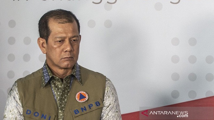 Doni Monardo ungkap pemerintah sudah memproduksi sendiri APD untuk tim medis