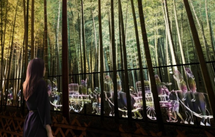 Instalasi Seni Cahaya Warna-Warni di Taman Kairakuen Jepang