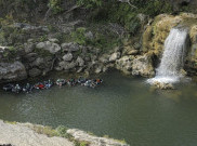 Seru, Jelajah Gua Pindul dan Rafting di Sungai Oyo