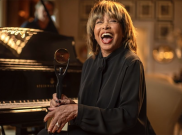 Tina Turner Muncul dalam Wujud Barbie