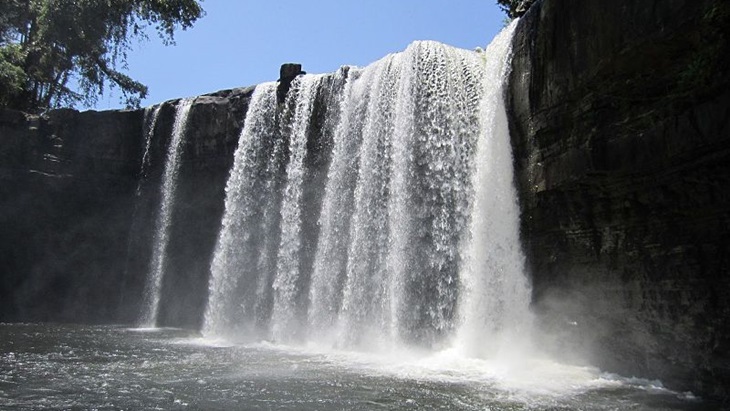 Air Terjun Riam Merasap. (Foto/Wikipedia.org)