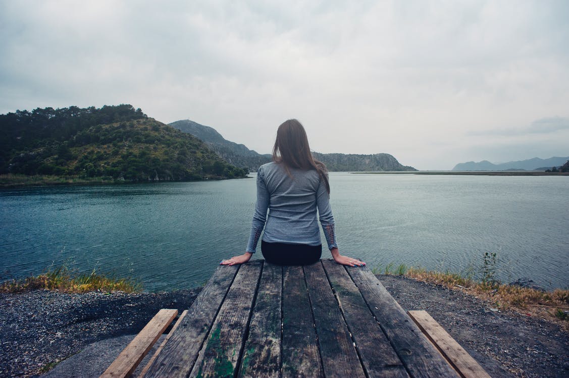 Mulailah untuk mengenal diri sendiri pada saat moment ini (Foto: pexels/VisionPic.net)
