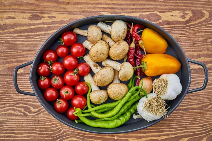 Makanan minuman sehat menghindarkan kamu dari berbagai penyakit. (Foto: Pixabay/Engin_Akyurt)