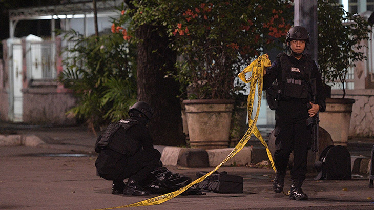 Pelaku Penusukan Semalam Bernama Mulyadi