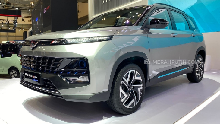 Menilik Penampilan Segar Wuling New Almaz RS di GIIAS 2023