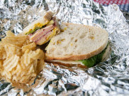 Simpan Makanan Jangan Pakai Aluminium Foil