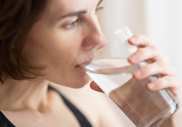 Minum Air Mampu Atasi Cegukan?