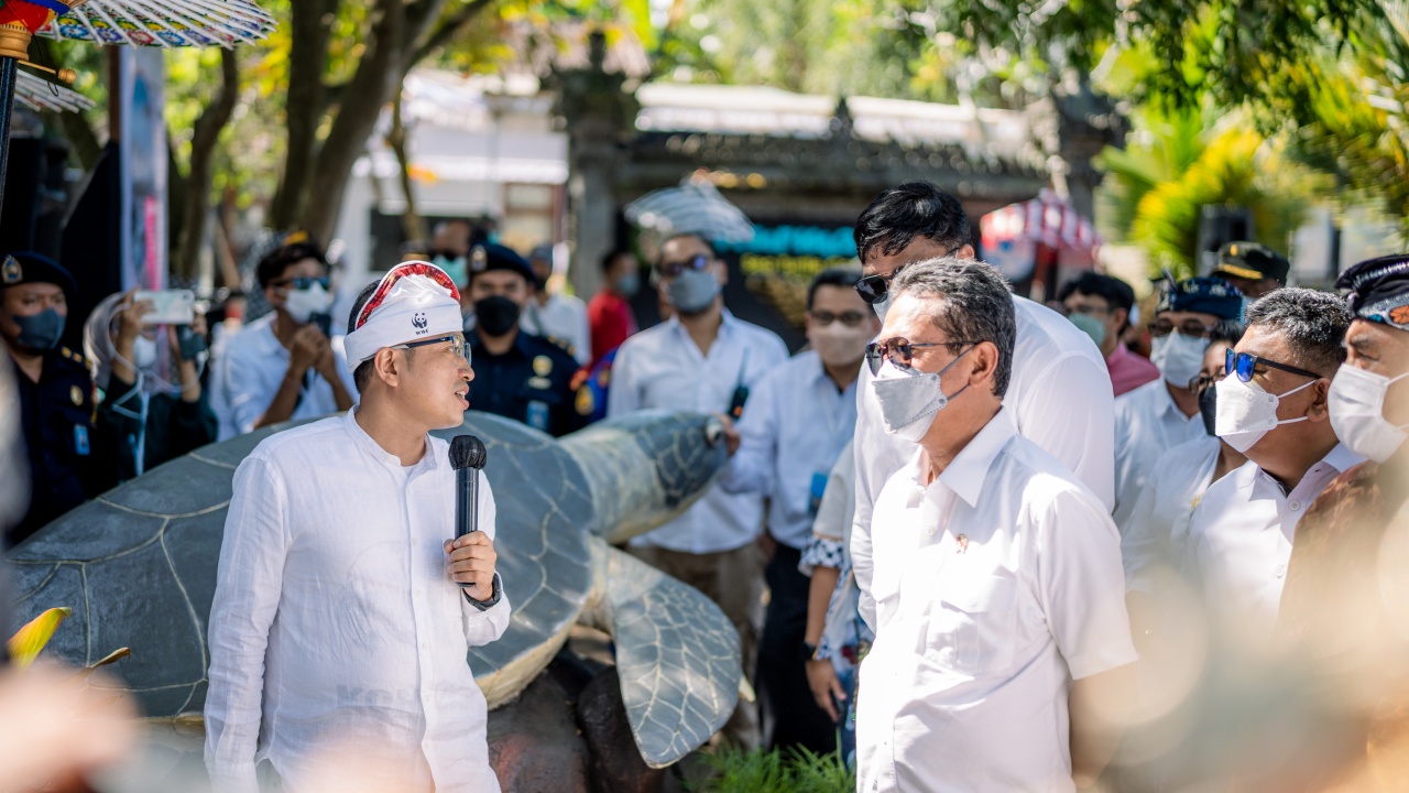 WWF Indonesia dan KKP Jalin Kerja Sama Wujudkan Sektor Kelautan dan Perikanan Berbasis Ekonomi Biru