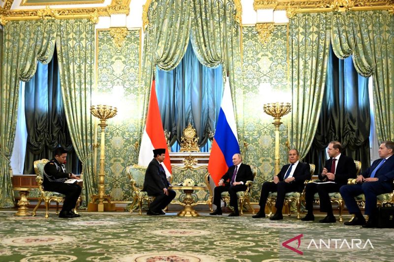 Prabowo Temui Putin, Bahas Rencana Kerja Sama Nuklir dengan Rusia