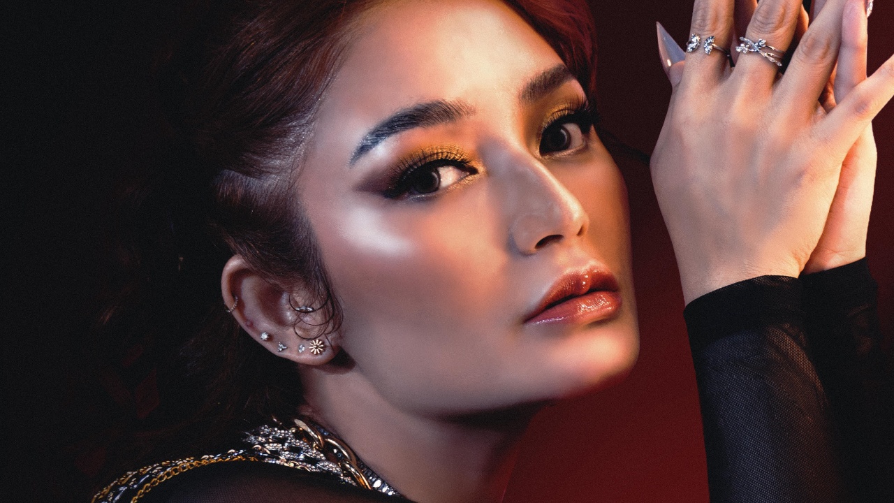Lirik Lagu 'Bikin Candu' dari Siti Badriah, Akhirnya Comeback setelah Vakum Melahirkan