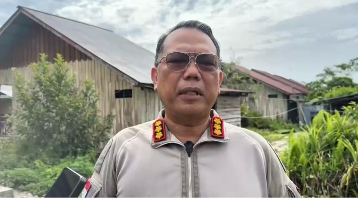 Kontak Tembak dengan Kelompok Separatis di Nabire Papua, Aparat Kuasai Markas Lawan dan Temukan 561 Butir Amunisi Berbahaya