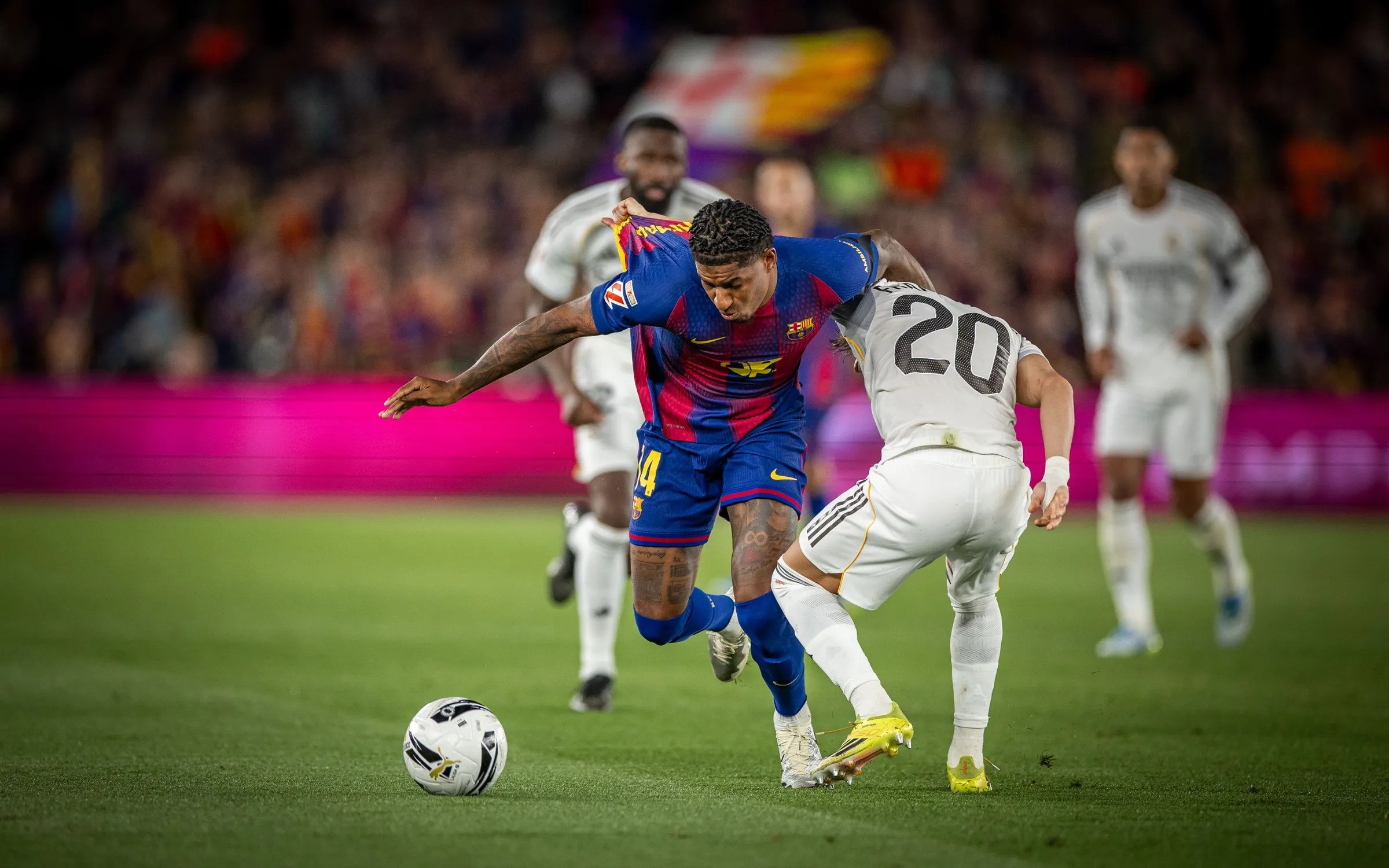Marcus Rashford Antar Barcelona Juara Liga Spanyol 2025/26, Ungkap Mau Bertahan di Camp Nou