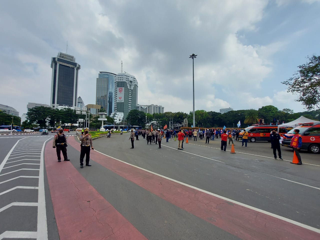 Pengamanan demo buruh. (Foto:  TMC Polda Metro Jaya)