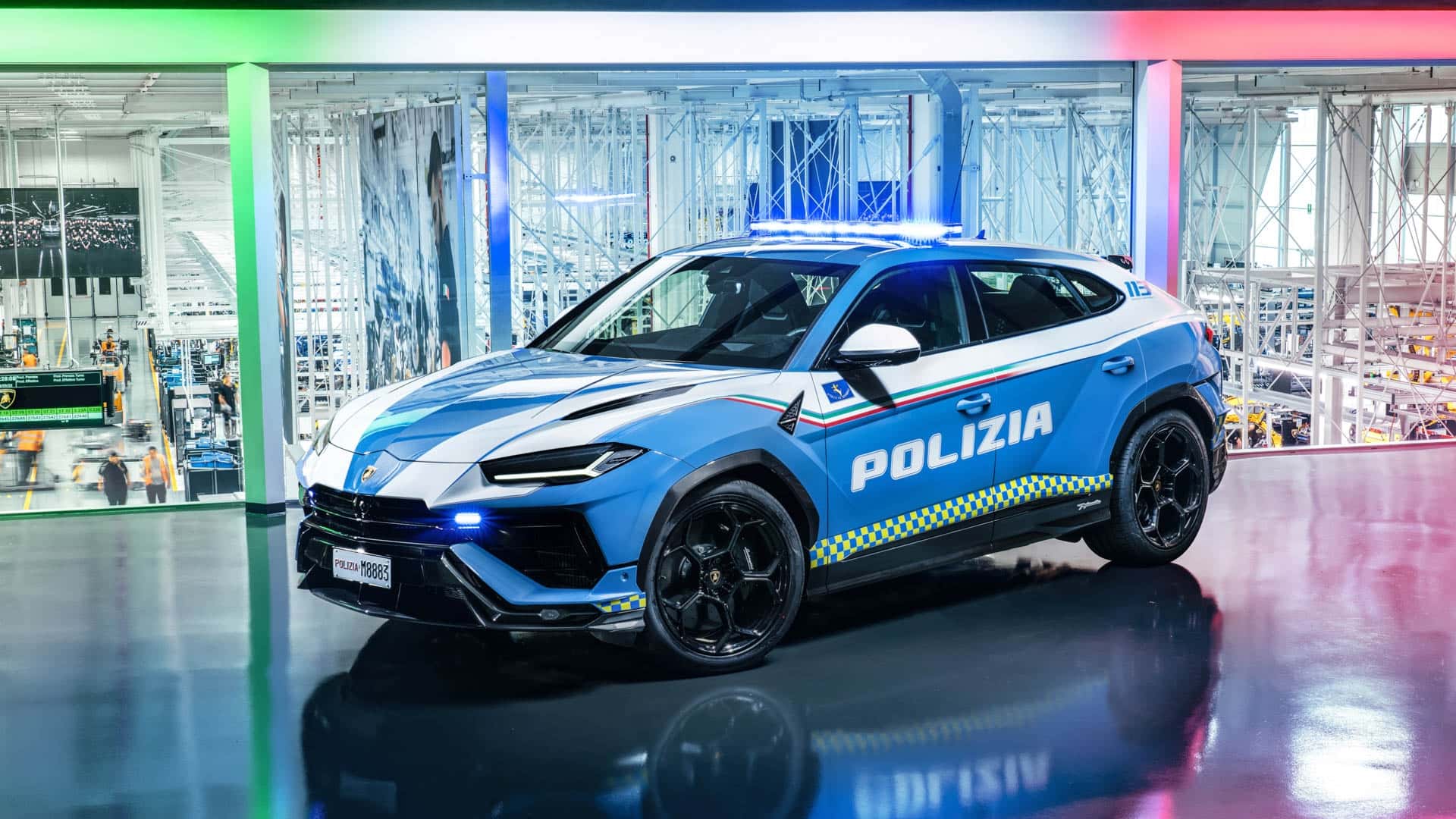 Polisi Italia Gunakan Lamborgini Urus untuk Antar Organ