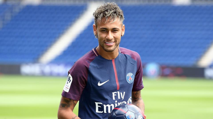 Ronaldo Sebut Neymar Tidak Betah di PSG