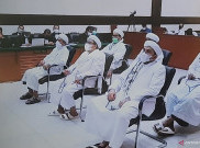 Rizieq Shihab Jalani Sidang Tuntutan Kasus Tes Usap RS UMMI
