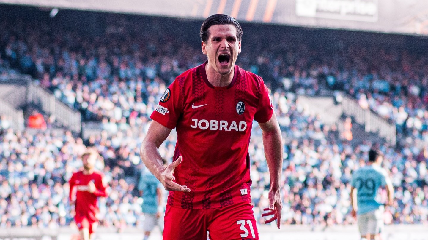 Manchester United dan Arsenal Berebut Igor Matanovic, Freiburg Ogah Lepas Januari 2027