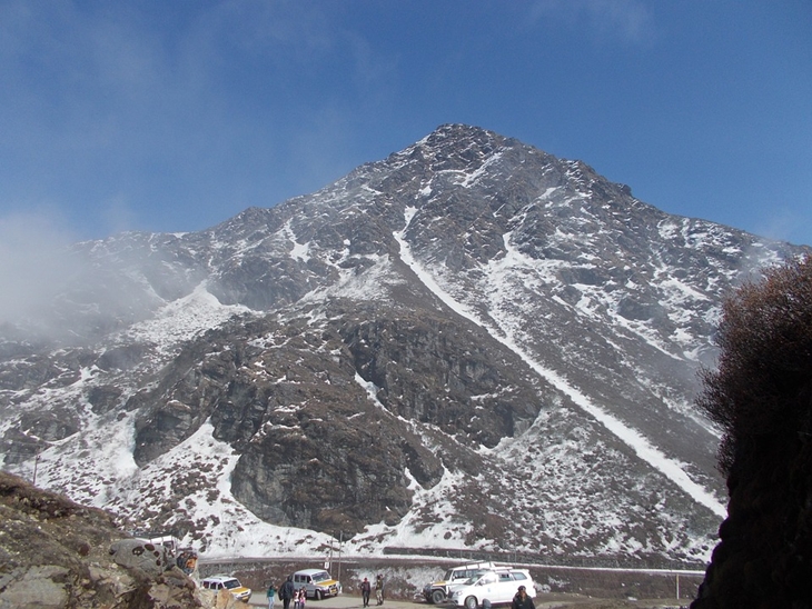 Sikkim terkenal karena terkurung daratan Himalaya. (Foto: Pixabay/prasantadangar)