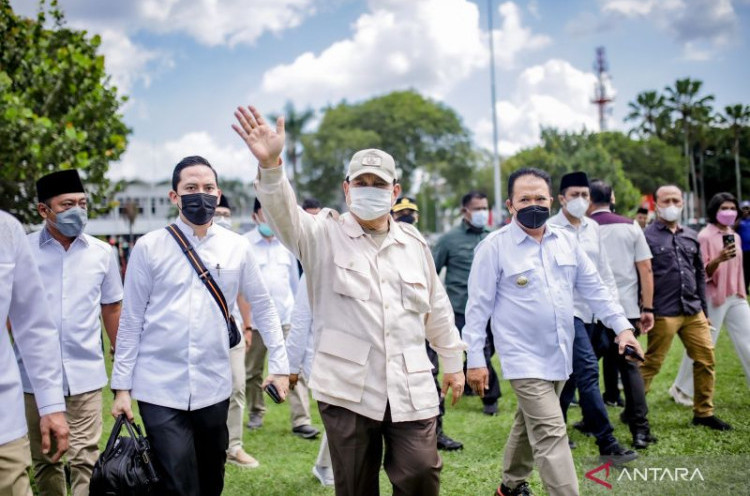 Jokowi Minta Prabowo Jadi Komando Segala Informasi Intelijen