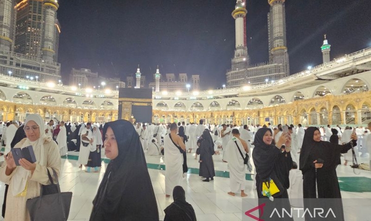 DPR Bantah Minta Jatah Kursi Kelas Bisnis untuk Naik Haji