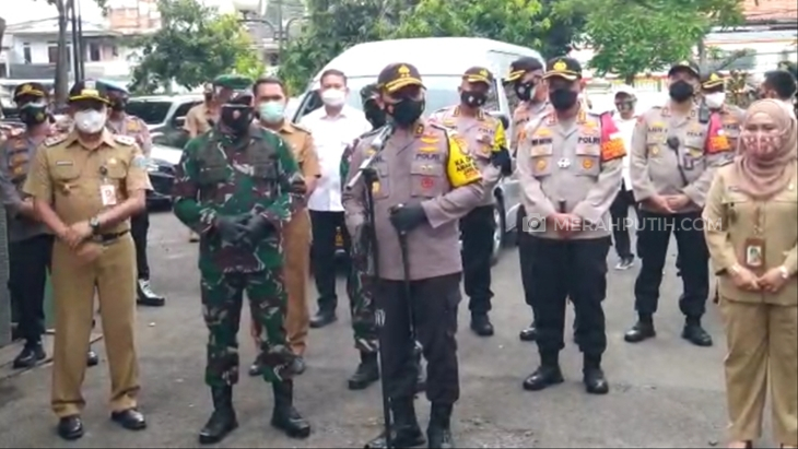 Klaster Perayaan Maulid Nabi, Ratusan Warga Tebet Jalani Rapid Test