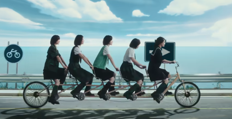 Lirik Lagu Billyeoon Goyangi (Do the Dance) – ILLIT, terjemahan