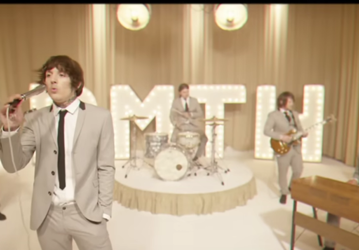 Makna Lirik Lagu Youtopia Bring Me the Horizon, Perjalanan Menuju Kebahagiaan