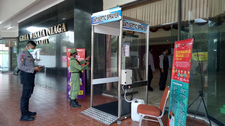 Pemprov Jateng menyiapkan 35 juta masker untuk mencegah penyebaran virus corona