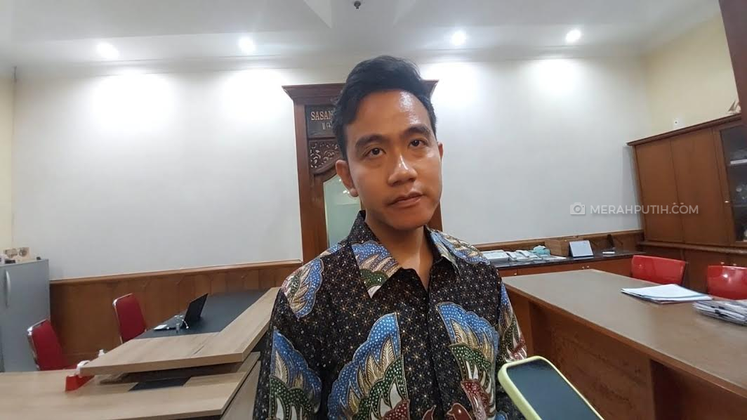 Gibran: Pak Ganjar Ngelawak