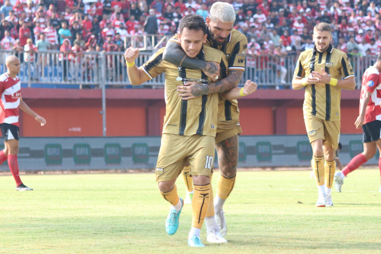 Hasil Liga 1: Dewa United FC Bantai Madura United 4-1