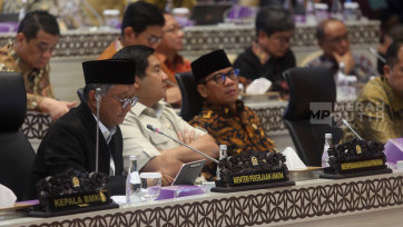 Raker Komisi V dan Menteri PU Bahas Efisiensi Anggaran Tahun 2025