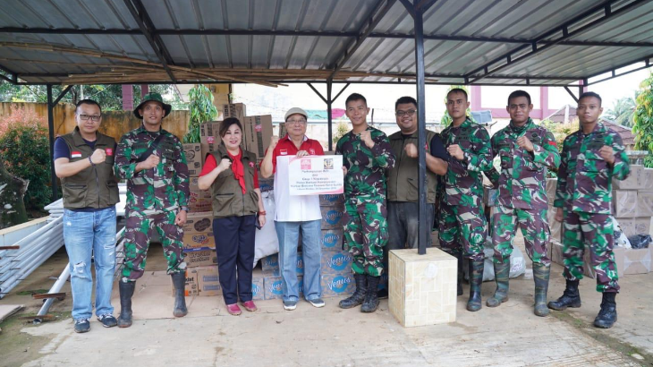 Grup 1 Kopassus Salurkan Bantuan Kemanusiaan INTI untuk Korban Tsunami di Kecamatan Sumur Pandeglang