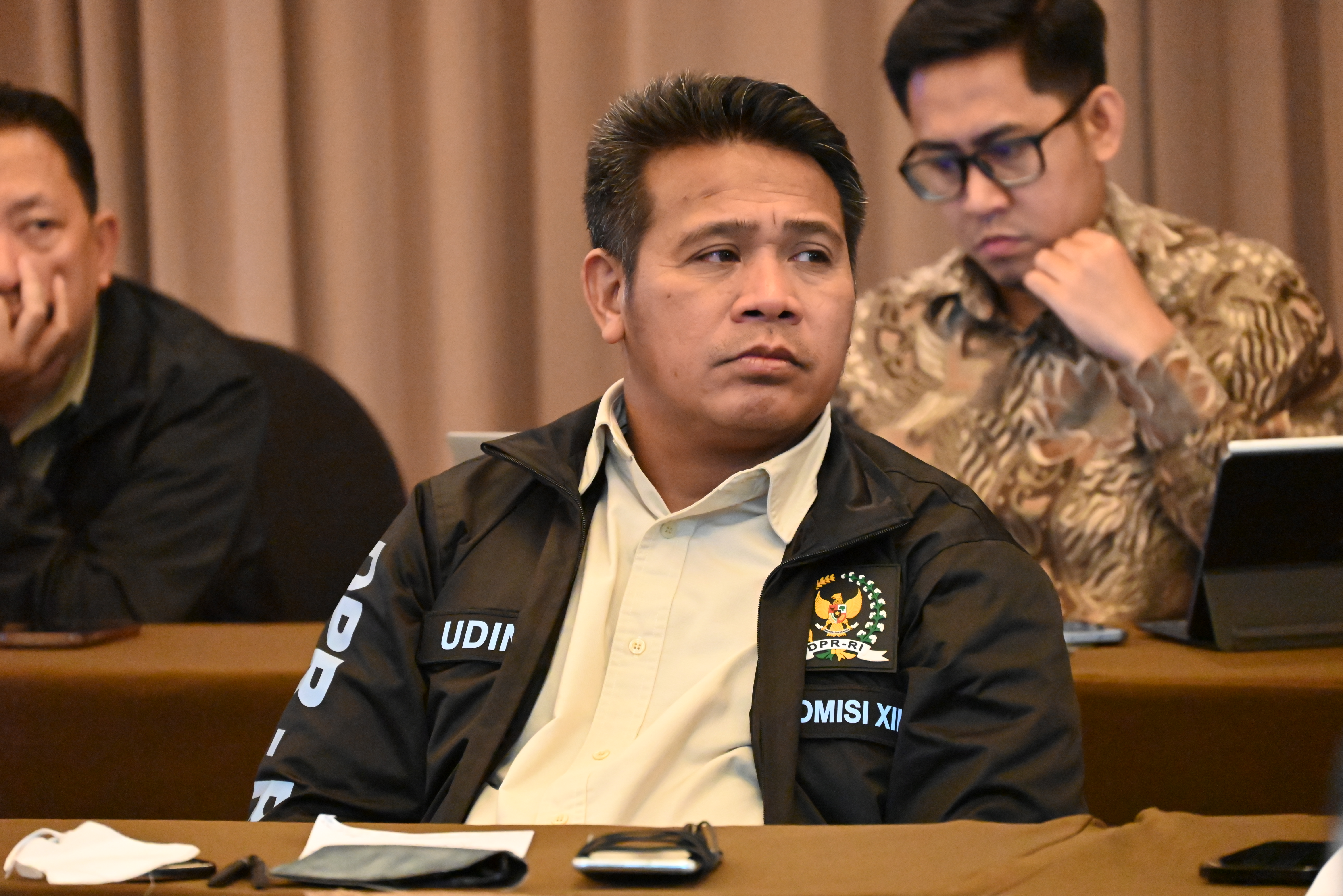 DPR Sebut 'Gimmick' AMDK Berlabel 'Air Pegunungan' Bentuk Pelecehan Kedaulatan Negara, Menteri Jangan Hanya Mengimbau Masyarakat