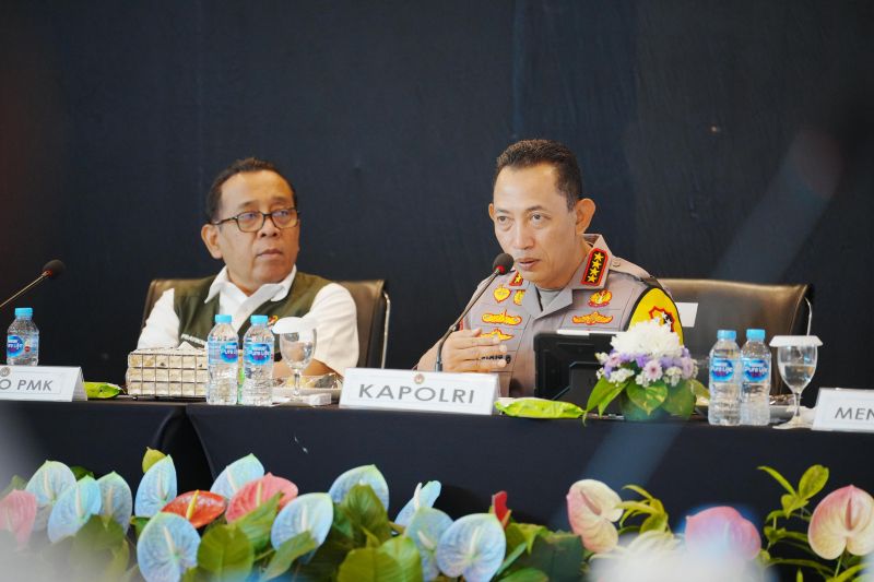 Kapolri Perintahkan Anak Buah Waspadai Cuaca Ektrem Saat Libur Nataru, Jangan Menyepelekan
