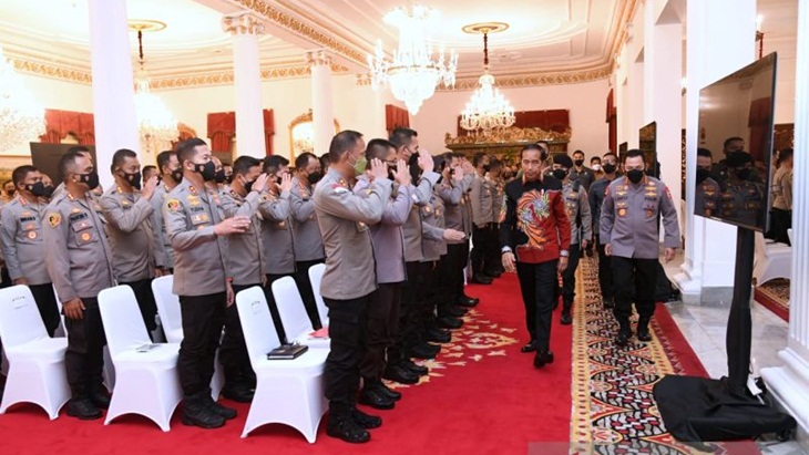 DPR Dukung Bersih-bersih di Tubuh Polri