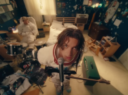 Lirik Lagu XXL LANY: Lengkap dengan Makna dan Terjemahan