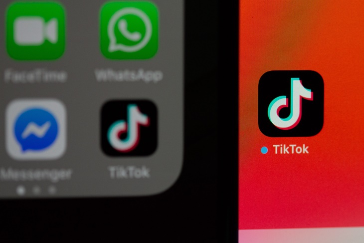 titok