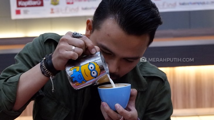 Serunya Latte Art Competition Di STP Trisakti