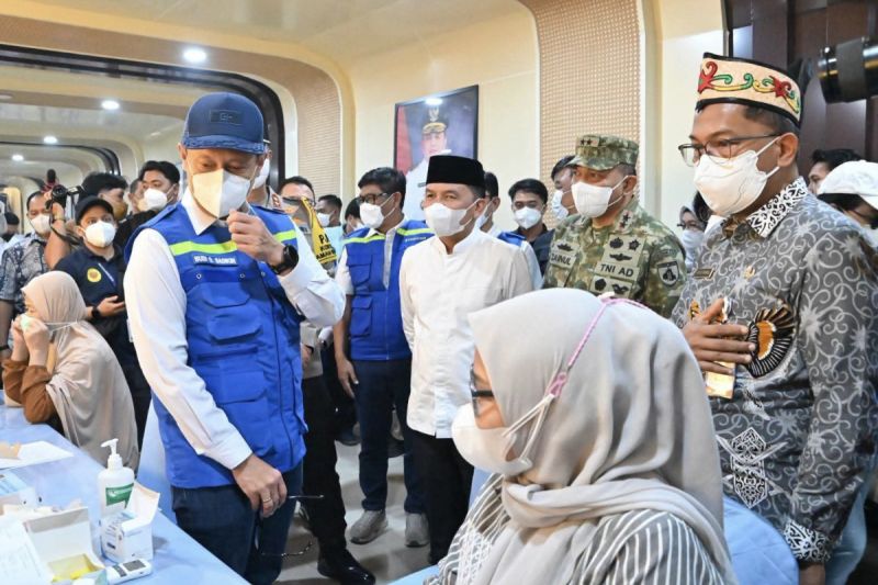 Viral Video dan Foto Menkes Dinarasikan Sesak Nafas Akibat Kahutla, Ini Kata Kemenkes
