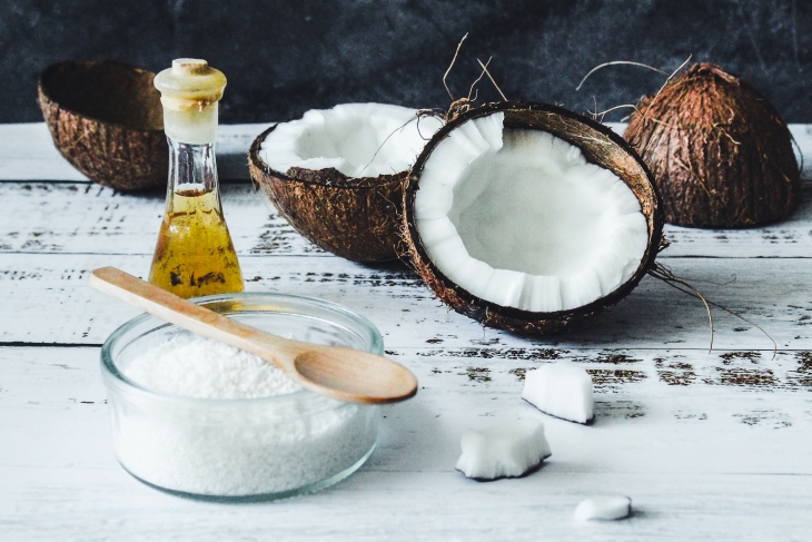5 Bahan Alami untuk Mencerahkan Ketiak