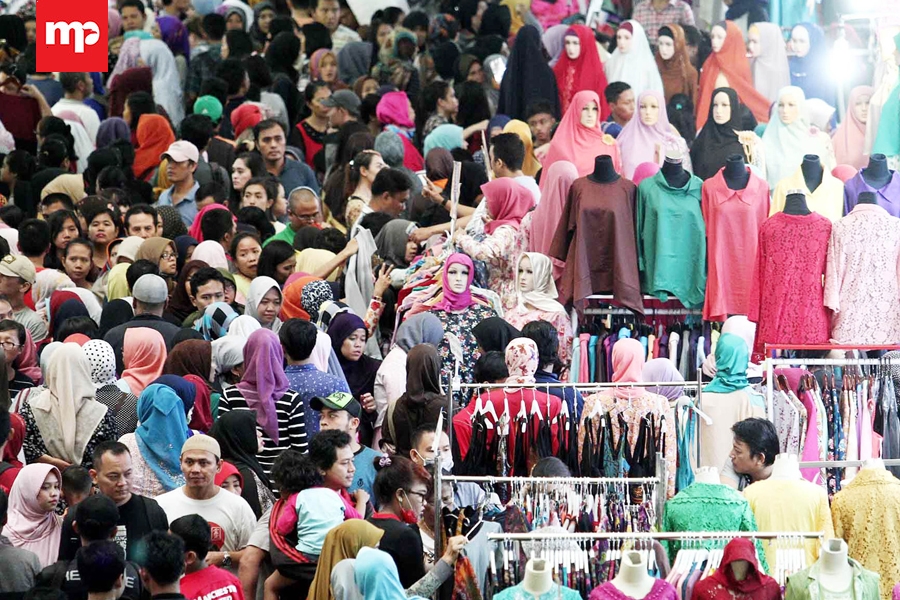 Hiruk-Pikuk Pasar Tanah Abang