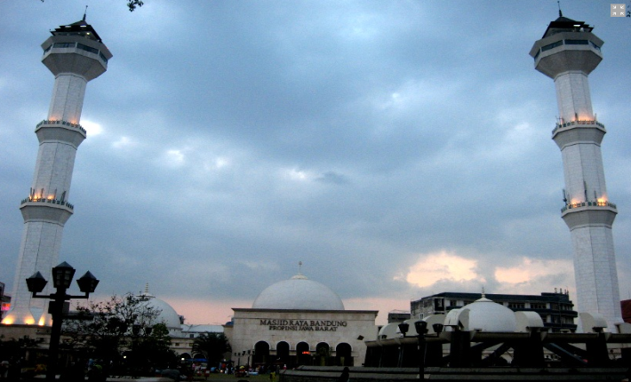 masjid bandung