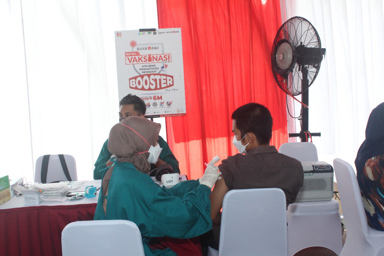 Bank DKI Buka Sentra Vaksinasi Booster, Cek Jadwal dan Lokasinya